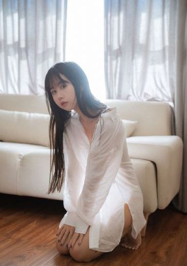 国产精品白丝美女久久_1080P手机在线观看