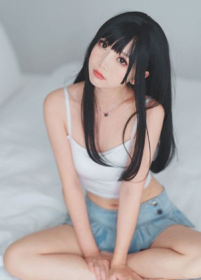 亚洲卡二卡三无线乱码新区_超清版蓝光版中文字幕包