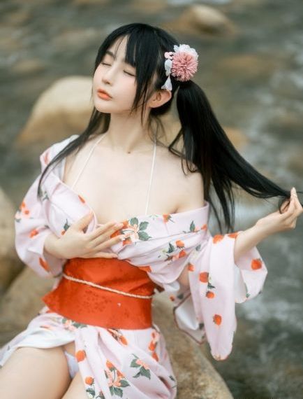 亚洲日本精品熟女视频_短视频完整无删减版