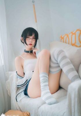日本贫乳av排行_BD国语HD在线观看