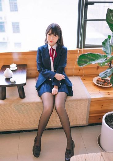 欧美疯狂沙滩女人图片_电影网在线观看