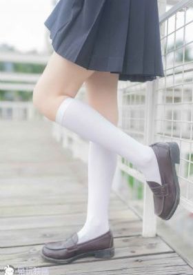 亚洲铖人无码av_DVD国语在线观看