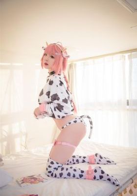 欧美婚纱设计图素描_完整视频大全