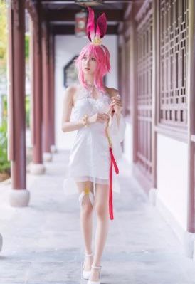 国产美女大战黑鬼_高清迅雷下载