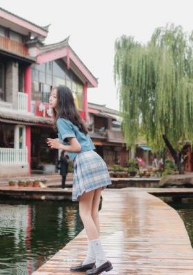 欧美丰满老女人图片_成人直接看