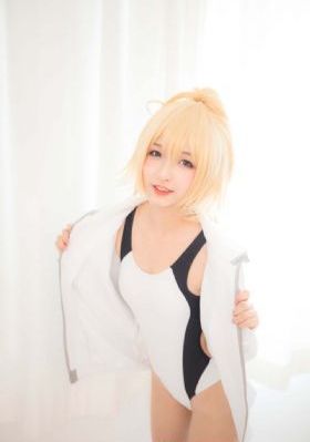 久久热在线视频久精品_蓝光版中文字幕包